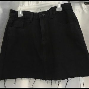 black jean skirt ⭐️